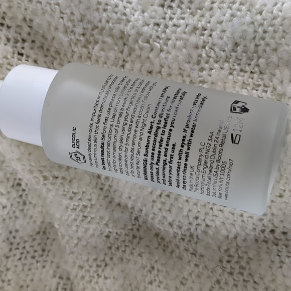 No 7 BEAUTY No7 Laboratories Resurfacing Peel 15% Glycolic Acid, 30ml/1.0fl oz - Picture 10 of 10